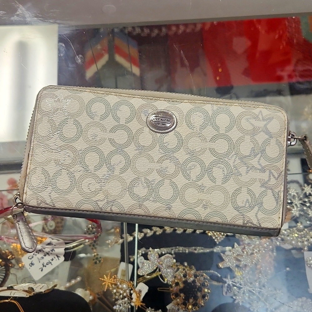 Coach wallet